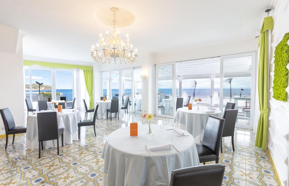 Hotel La Madonnina Casamicciola Terme Luaran gambar